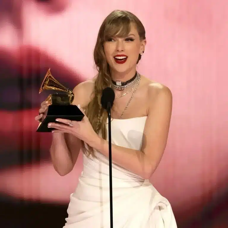 80+ Taylor Swift Quotes